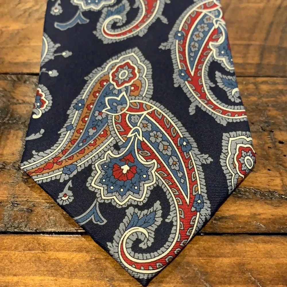 Peebles Clothing Co Tie Pre owned